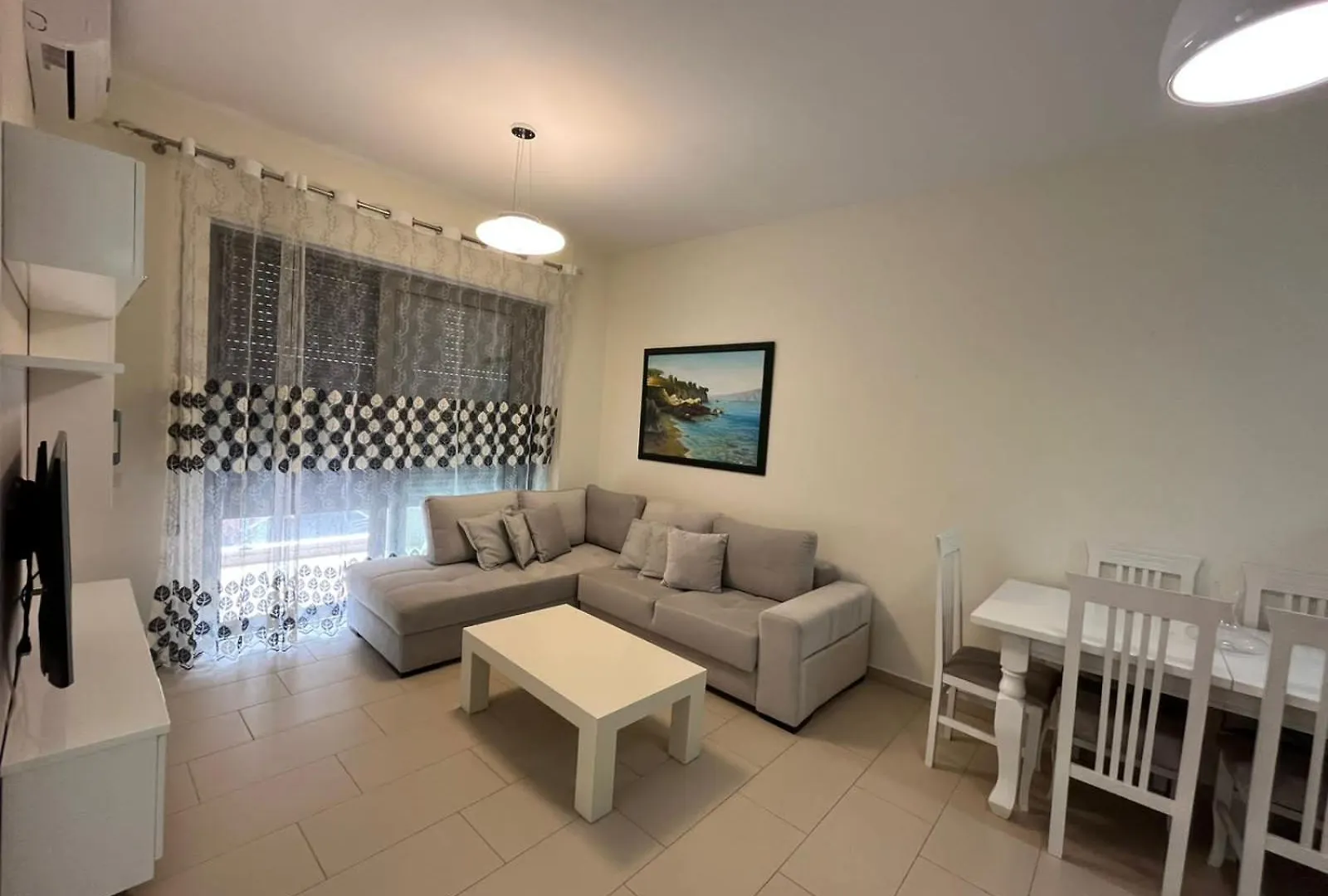 Vlora Home 0*, Vlore Albania